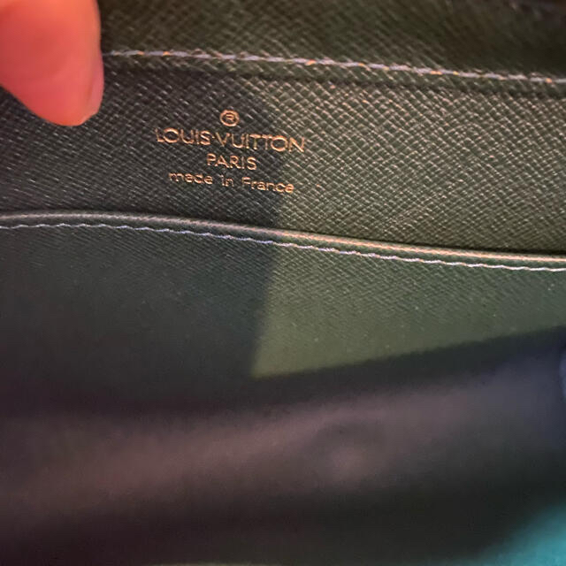 確実正規品☆未使用美品☆メンズルイヴィトンボディバッグ深緑○VUITTON