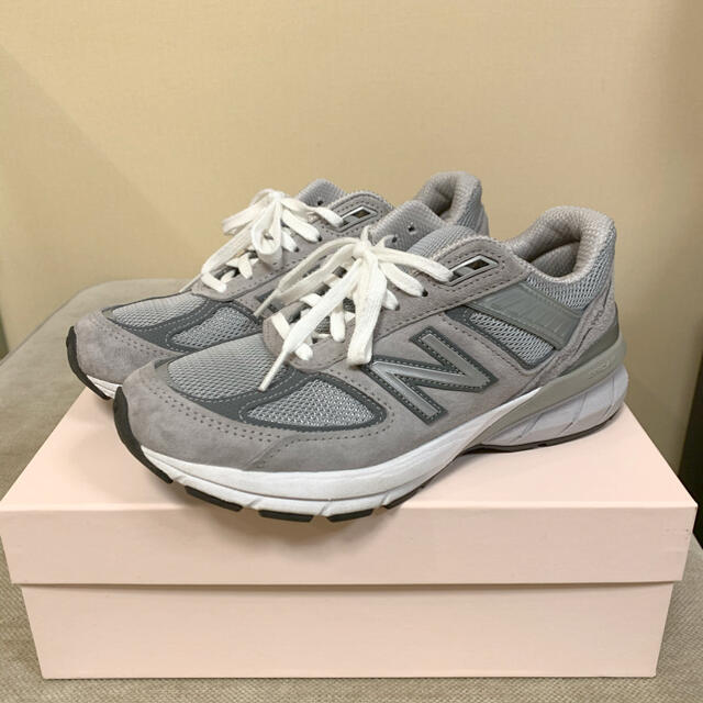 新品未使用23.5cm New Balance W990GL5