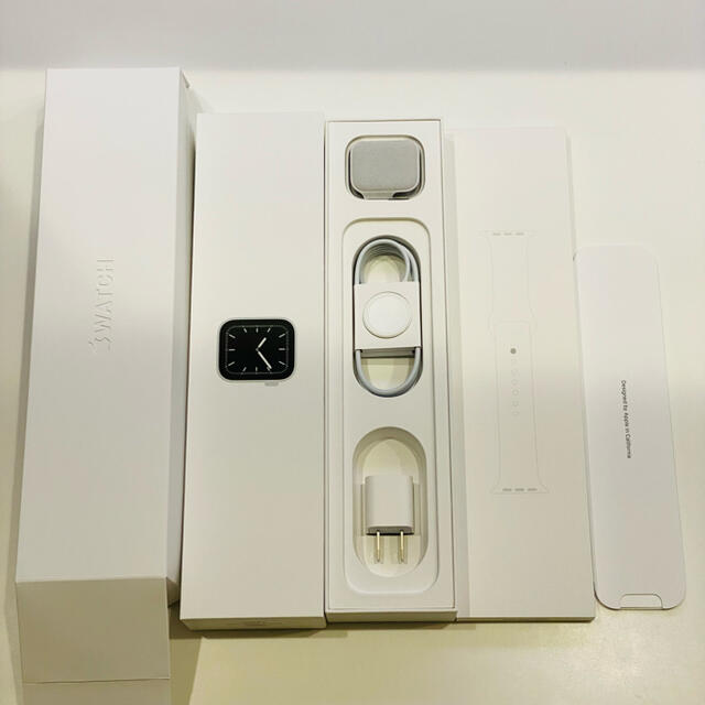 【売約済み】Apple Watch series5 40mm シルバーGPS