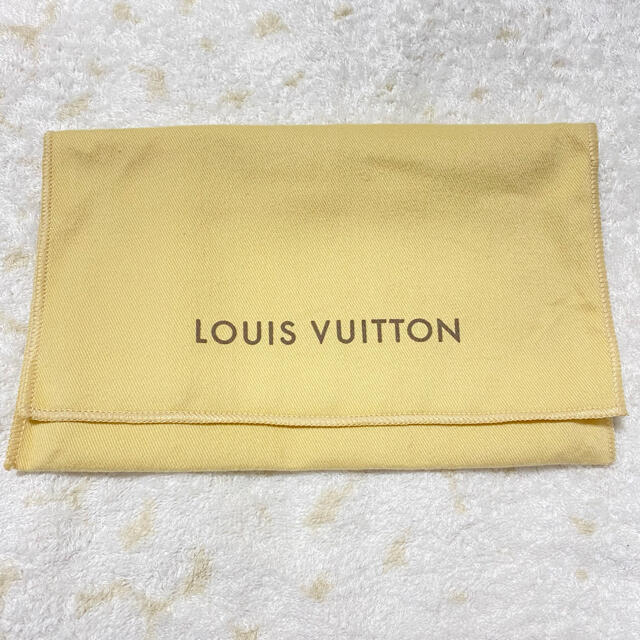 LOUIS VUITTON(ルイヴィトン)の【新品未使用】ルイヴィトン/手帳カバー タイガ ブラウン メンズのファッション小物(手帳)の商品写真