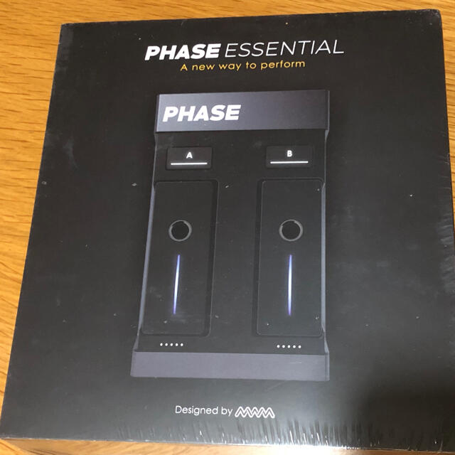 mwm phase essential DJコントローラー　DVS 新品 楽器のDJ機器(DJコントローラー)の商品写真