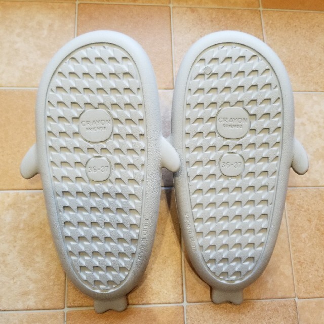 サメ　サンダル　スリッパ　ルームシューズ レディースの靴/シューズ(サンダル)の商品写真