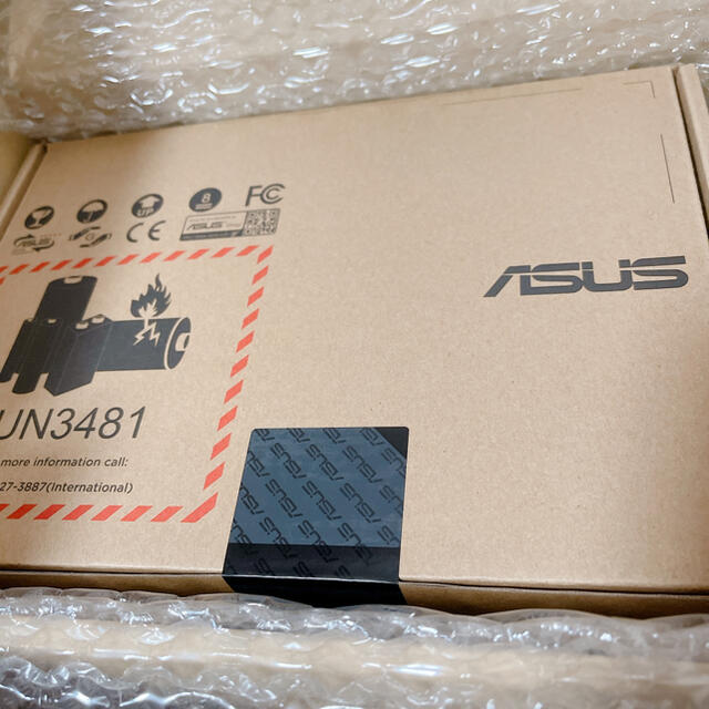 【新品未開封】CM3000DVA-HT0019　ASUS　10.5型