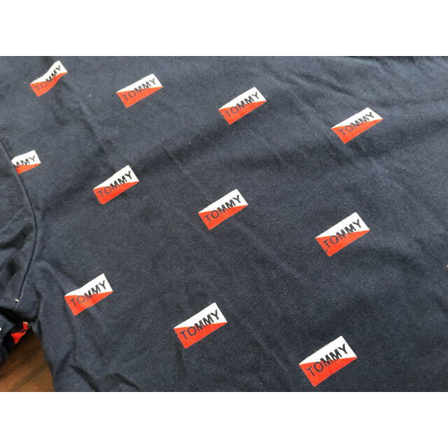 TOMMY HILFIGER(トミーヒルフィガー)のトミーヒルフィガー★Tシャツ★140センチ★期間限定価格 キッズ/ベビー/マタニティのキッズ服男の子用(90cm~)(Tシャツ/カットソー)の商品写真