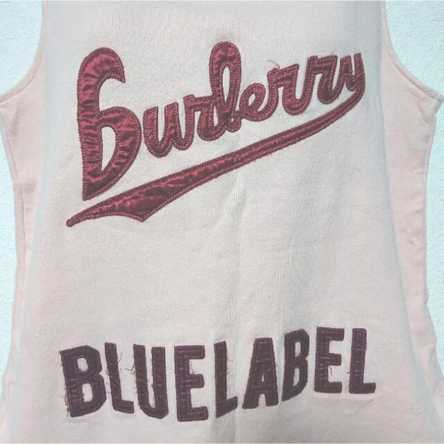 BURBERRY BLUE LABEL(バーバリーブルーレーベル)のバーバリー ブルーレーベル ロゴ刺繍 ビックロゴ タンクトップ　M レディースのトップス(タンクトップ)の商品写真