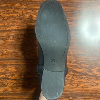 ZARA ZARA バックルレザーブーツ ヒールブーツの通販 by 's shop
