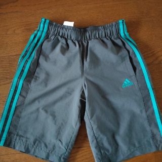 アディダス(adidas)のアディダス 半ズボン 140(パンツ/スパッツ)