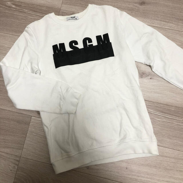 MSGM(エムエスジイエム)のMSGM  トレーナー   スウェット　ホワイト レディースのトップス(トレーナー/スウェット)の商品写真