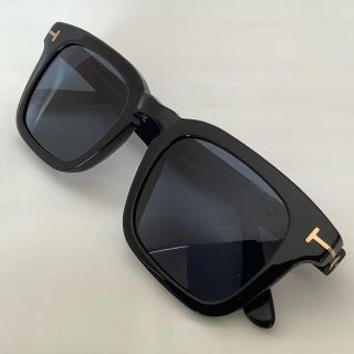 トムフォード(TOM FORD)のトムフォード　サングラス　TF751(サングラス/メガネ)