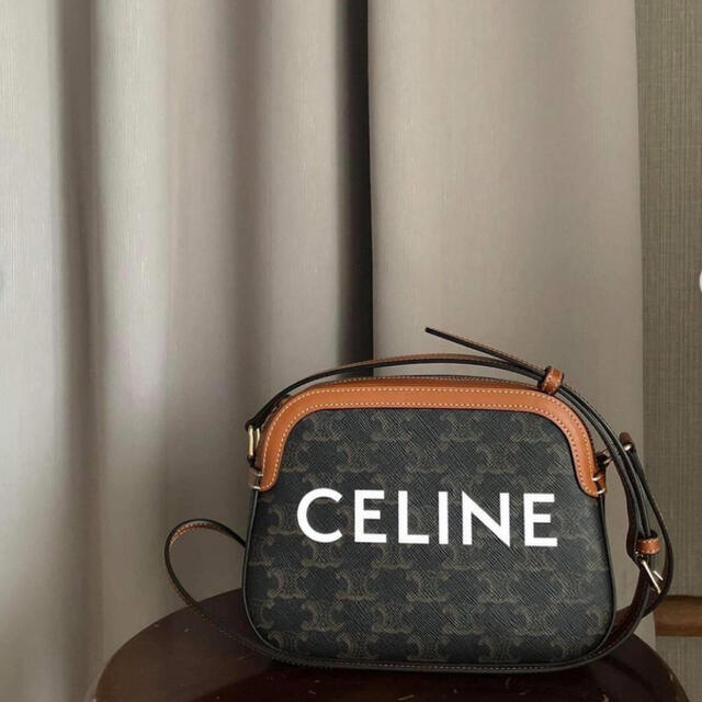 celine - 未使用！CELINE セリーヌ Triomphe トリオンフ　ロゴ　カメラバッグ