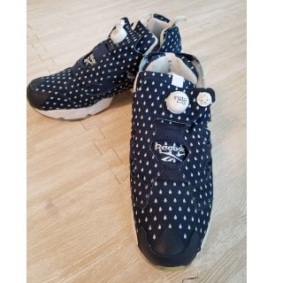 リーボック(Reebok)のReebok ポンプフューリー レインボー ネイビー V68675(スニーカー)