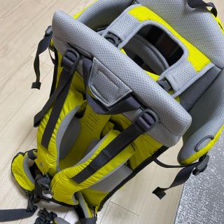 AN様モンベル　ベビーキャリア　未使用品(登山用品)