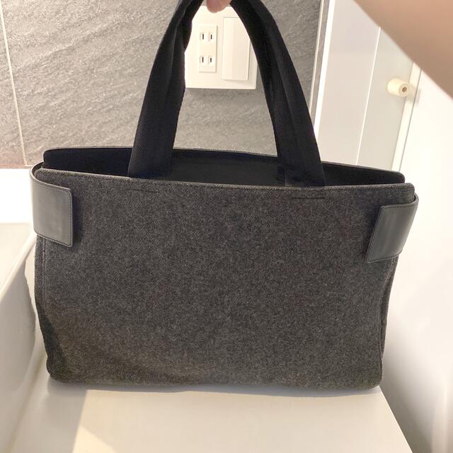 PRADA(プラダ)のPRADA♡A4トートバッグ レディースのバッグ(トートバッグ)の商品写真