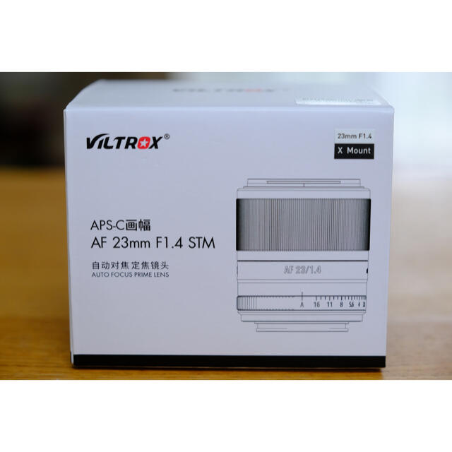 富士フイルム(フジフイルム)の【viltorox】23mm f1.4 美品 スマホ/家電/カメラのカメラ(レンズ(単焦点))の商品写真