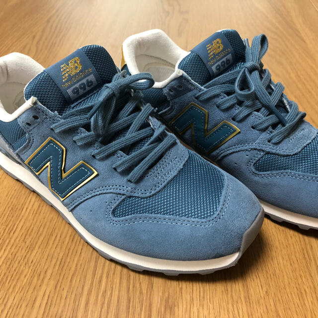 New Balance(ニューバランス)のニューバランス996レディーススニーカー美品 レディースの靴/シューズ(スニーカー)の商品写真