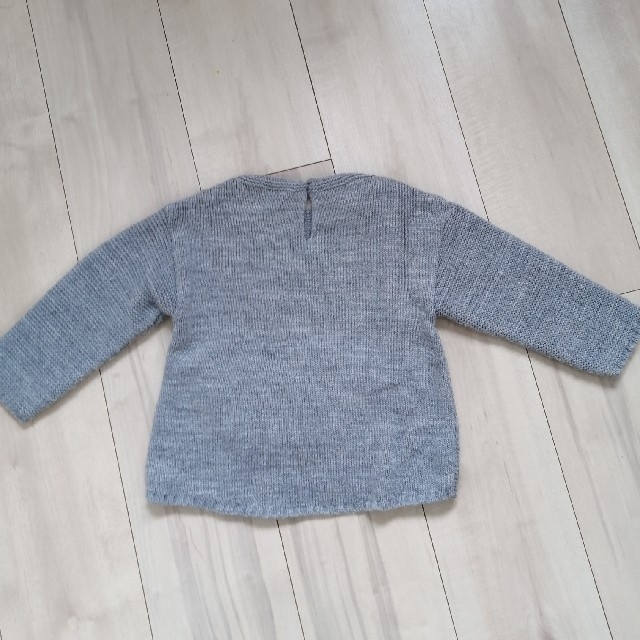 ZARA KIDS(ザラキッズ)のZara Baby Girl　ニット　セーター キッズ/ベビー/マタニティのキッズ服女の子用(90cm~)(ニット)の商品写真