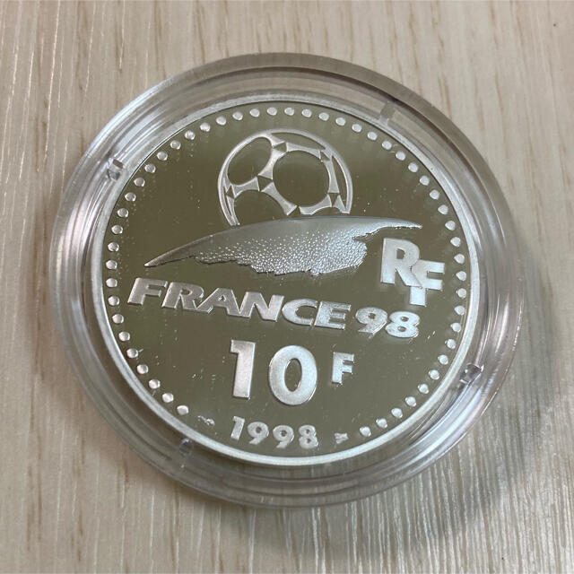 1998年フランス by ドリー's shop|ラクマ ワールドカップ公式記念コイン 銀貨4種セット(第2次)の通販 好評得価