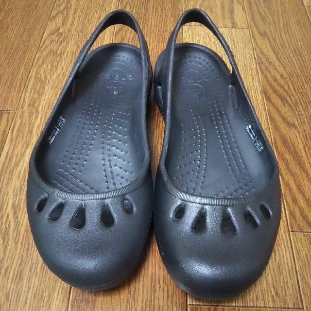 crocs(クロックス)のcrocs marinedi black W5 レディースの靴/シューズ(ハイヒール/パンプス)の商品写真