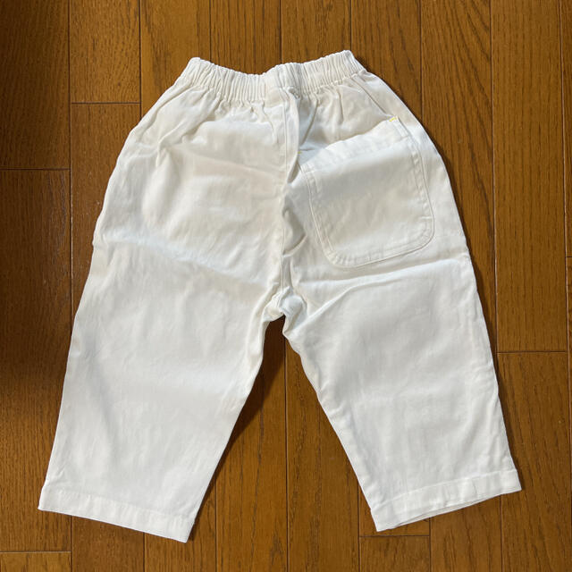 ZARA KIDS(ザラキッズ)の韓国子供服　ホワイトパンツ　美品 キッズ/ベビー/マタニティのキッズ服男の子用(90cm~)(パンツ/スパッツ)の商品写真