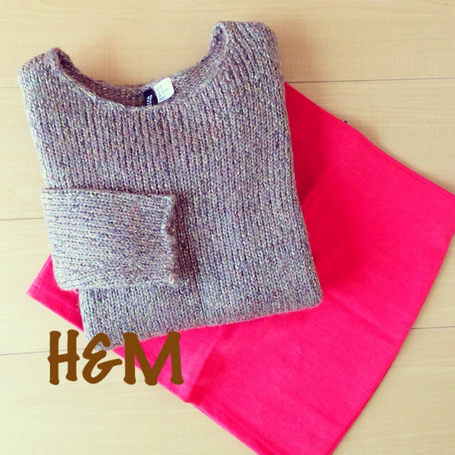 H&M(エイチアンドエム)の値下げ♡Ｈ＆Ｍ 鮮やかピンク色スカート レディースのスカート(ミニスカート)の商品写真