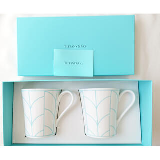 ティファニー(Tiffany & Co.)の☆新品未使用☆ティファニーウィートリーフペアマグカップセット(グラス/カップ)