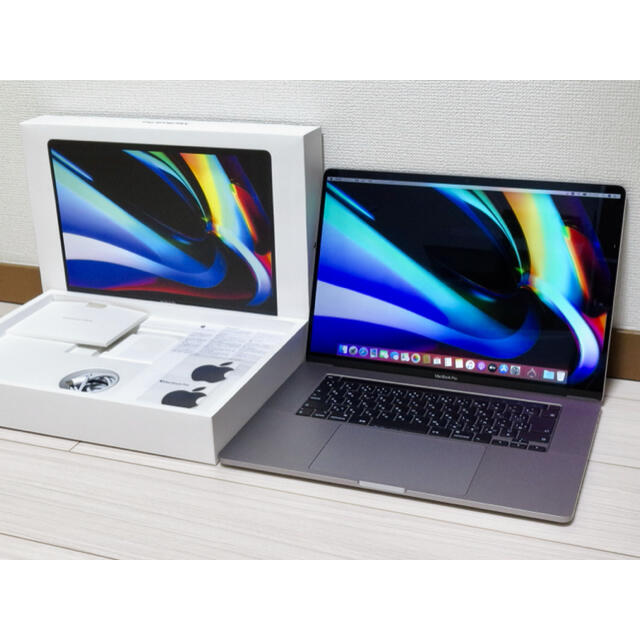 CTO MacBook Pro 16 i9 64 SSD4TB 5600M