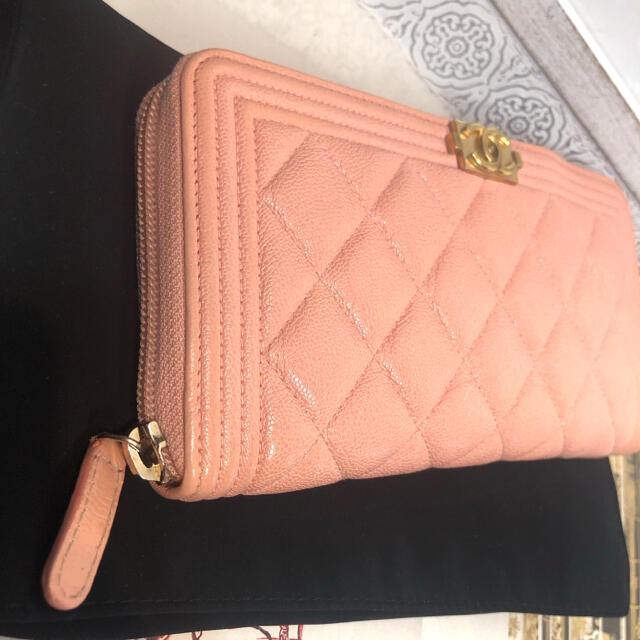 CHANEL(シャネル)の【超美品❣️】シャネル　ボーイシャネル　キャビア　マトラッセ　長財布　ココマーク レディースのファッション小物(財布)の商品写真