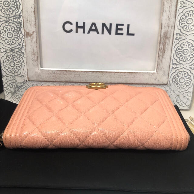 CHANEL(シャネル)の【超美品❣️】シャネル　ボーイシャネル　キャビア　マトラッセ　長財布　ココマーク レディースのファッション小物(財布)の商品写真