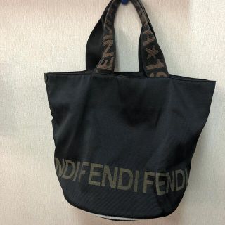 フェンディ(FENDI)のフェンディ　ナイロンバッグ(トートバッグ)