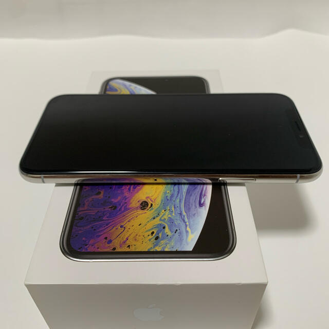 美品　iPhone XS シルバー 64GB SIMフリー　値下げ中 1