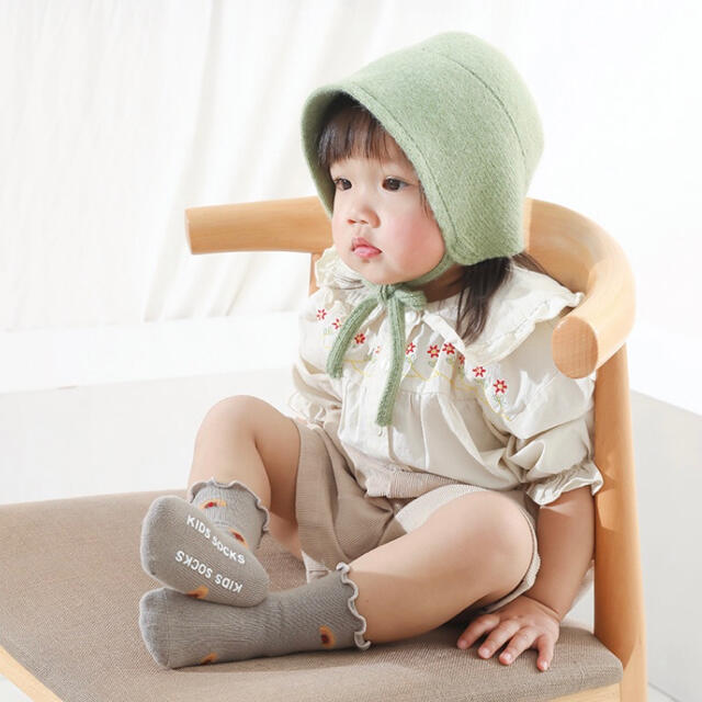 子供　靴下 フリルソックス　韓国 人気　かわいい　5足セット キッズ/ベビー/マタニティのこども用ファッション小物(靴下/タイツ)の商品写真