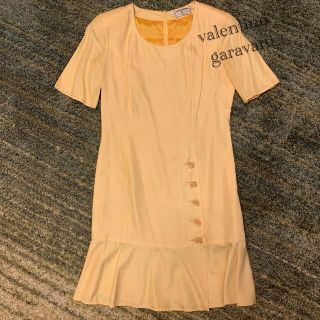 ヴァレンティノガラヴァーニ(valentino garavani)のヴァレンティノValentino garavani  ワンピース　ドレス(ひざ丈ワンピース)