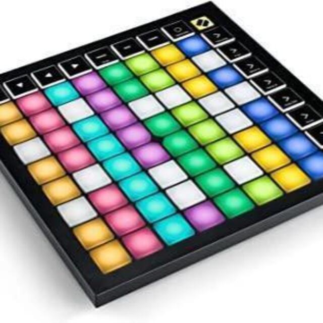 【新品】Novation ノベーション Launch Pad X コントローラー 楽器のDTM/DAW(MIDIコントローラー)の商品写真