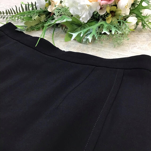 jun ashida(ジュンアシダ)のジュンアシダ　⭐︎ サマーウール100％　スカート　⭐︎ ブラック レディースのスカート(ひざ丈スカート)の商品写真