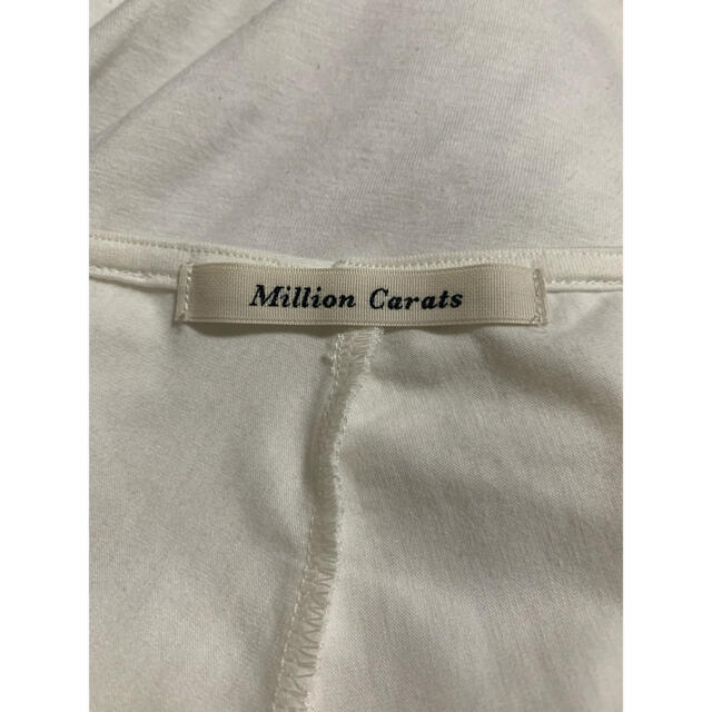 Million Carats(ミリオンカラッツ)のMILLION CARATS  裾スリット ボタン　トップス レディースのトップス(カットソー(半袖/袖なし))の商品写真