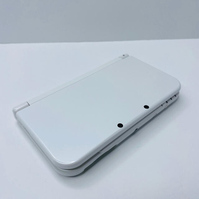 NEWニンテンドー3DS LL パールホワイト 1