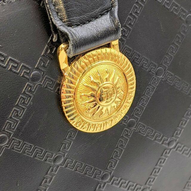 Gianni Versace(ジャンニヴェルサーチ)の【正規超美品】VERSACE トートバッグ ブラック/黒 レザー ヴェルサーチ レディースのバッグ(トートバッグ)の商品写真