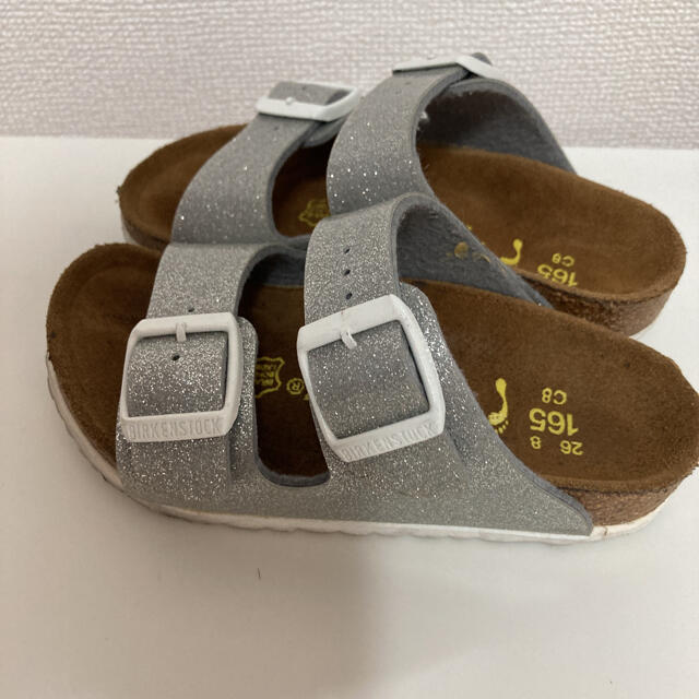 BIRKENSTOCK(ビルケンシュトック)のビルケンシュトック サンダル シルバーラメ　16cm キッズ/ベビー/マタニティのキッズ靴/シューズ(15cm~)(サンダル)の商品写真