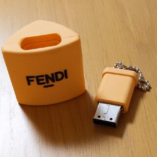 フェンディ(FENDI)のFENDI(PC周辺機器)