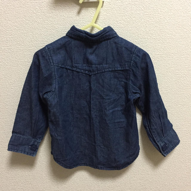 JUNK STORE(ジャンクストアー)のデニム風シャツ キッズ/ベビー/マタニティのキッズ服男の子用(90cm~)(Tシャツ/カットソー)の商品写真