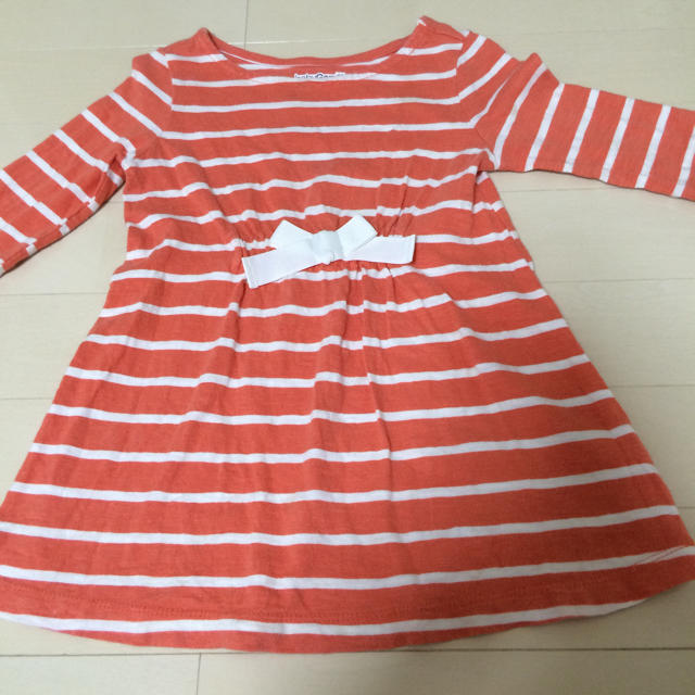 babyGAP(ベビーギャップ)のGAP ボーダーワンピ キッズ/ベビー/マタニティのキッズ服女の子用(90cm~)(ワンピース)の商品写真