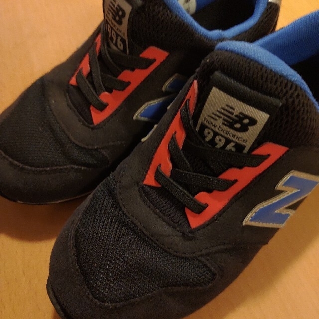 New Balance(ニューバランス)のニューバランス 19センチ　スニーカー キッズ/ベビー/マタニティのキッズ靴/シューズ(15cm~)(スニーカー)の商品写真