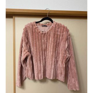 ザラ(ZARA)のZARA トップス　ファー　美品　ピンク　L(ニット/セーター)