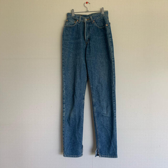 Levi's(リーバイス)のヴィンテージ　リーバイス　ハイウエストデニム レディースのパンツ(デニム/ジーンズ)の商品写真