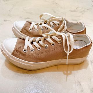 コンバース(CONVERSE)の（美品）コンバース　スニーカー　ベージュ(スニーカー)