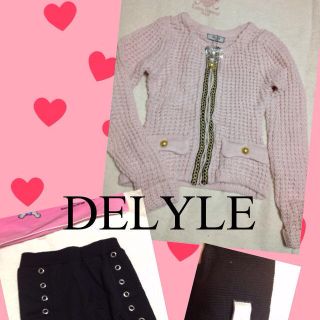 デイライルノアール(Delyle NOIR)のDELYLE♡ピンクJK タイトスカート(ノーカラージャケット)