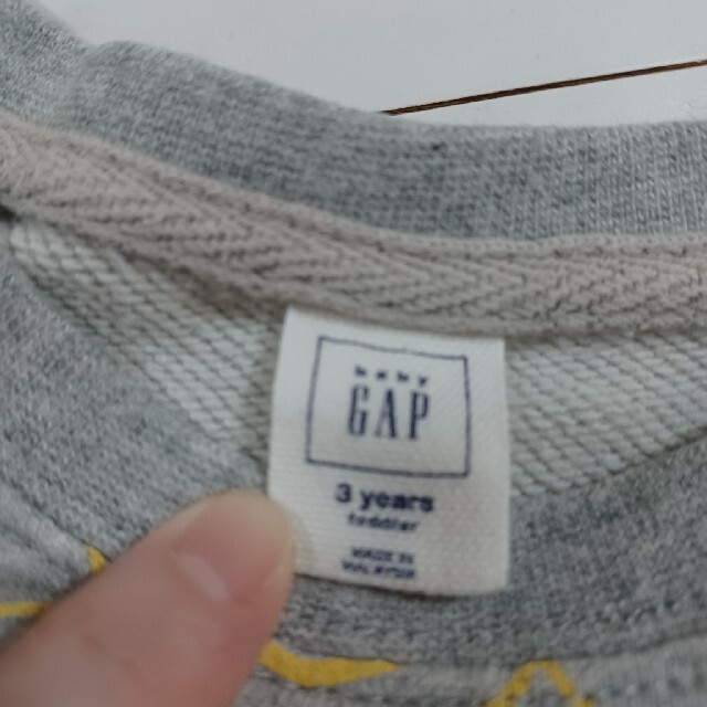 GAP Kids(ギャップキッズ)のso_ai様専用②　GAP　トレーナー　110サイズ キッズ/ベビー/マタニティのキッズ服男の子用(90cm~)(Tシャツ/カットソー)の商品写真