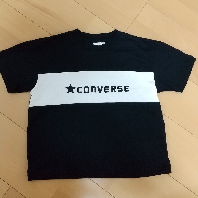 CONVERSE(コンバース)の子供服 Tシャツ半袖 130 キッズ/ベビー/マタニティのキッズ服男の子用(90cm~)(Tシャツ/カットソー)の商品写真