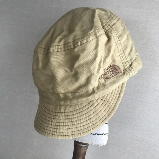 THE NORTH FACE(ザノースフェイス)のチャムス×ノースフェイスコラボキャップＴａｇｇｅｔｔＣａｐ レディースの帽子(キャップ)の商品写真