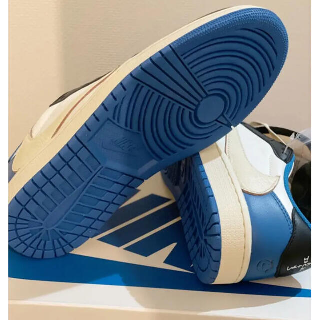 NIKE(ナイキ)のトラヴィス フラグメント 24.0 ジョーダン1 メンズの靴/シューズ(スニーカー)の商品写真